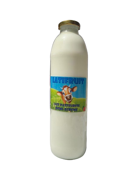 Lait demi-écrémé produit au Bénin